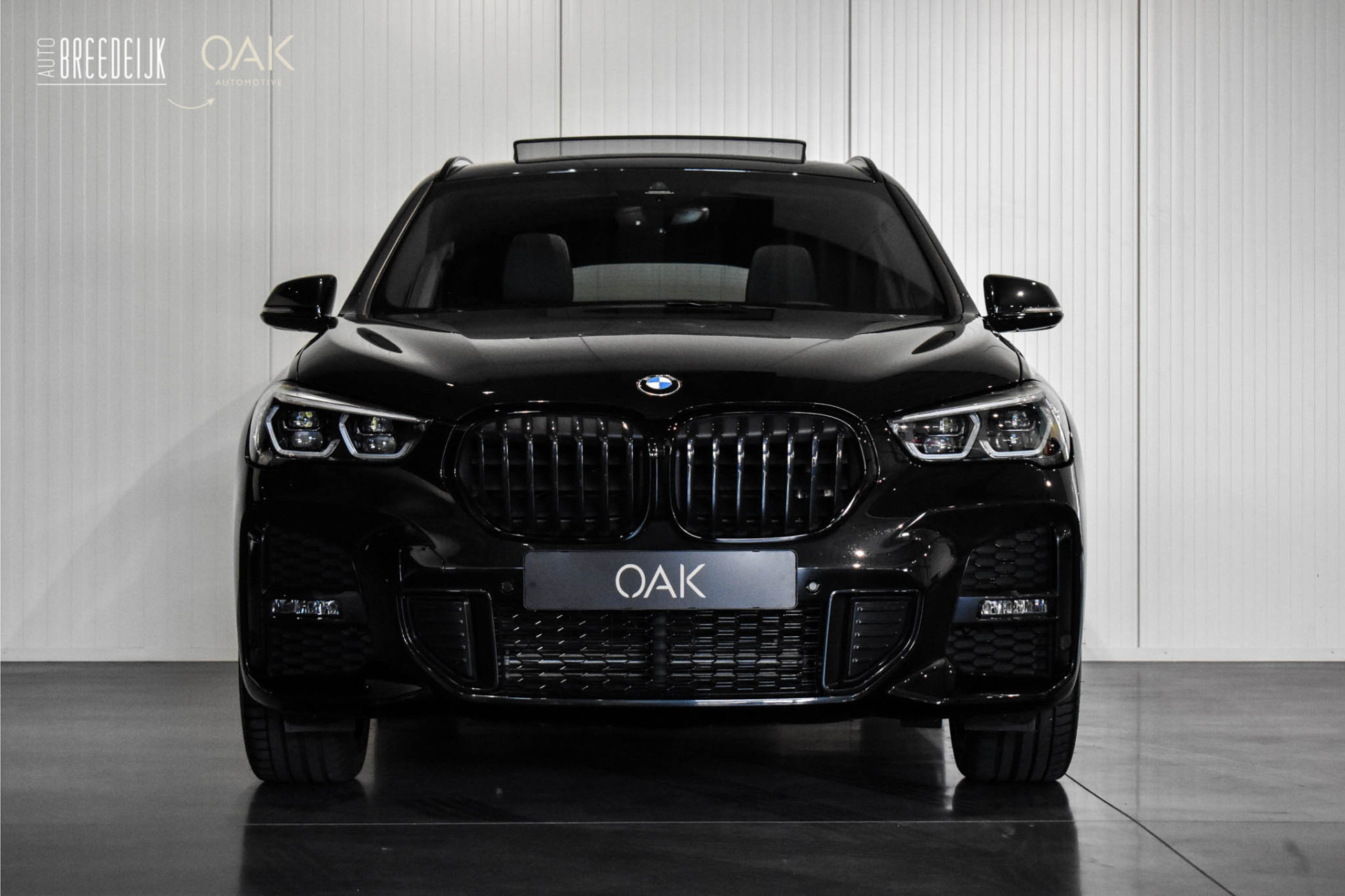 45413311-4.jpg