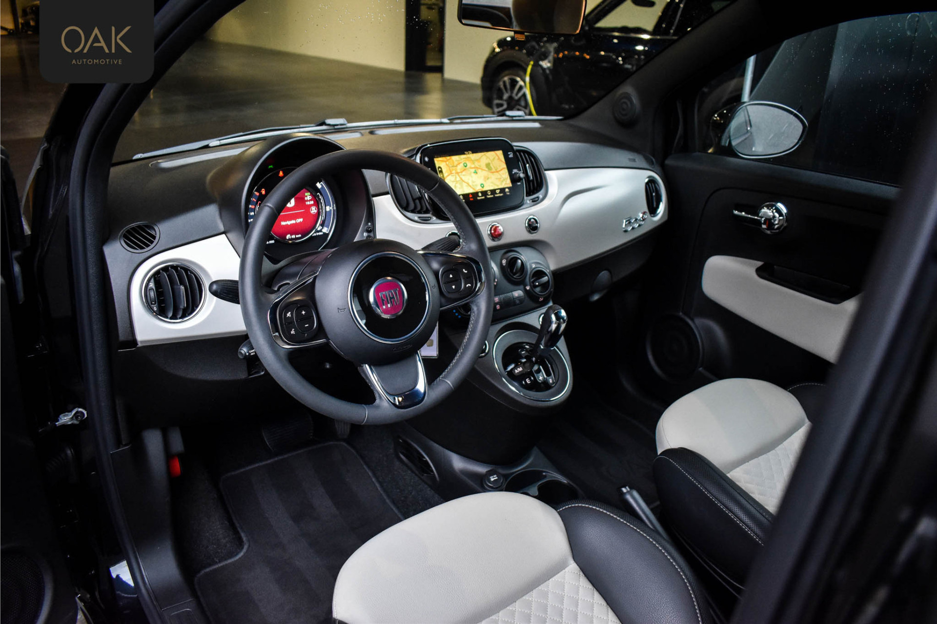 48401856-2.jpg